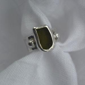 JODIE McKENZIE STUDIO Green sea glass chunky ring